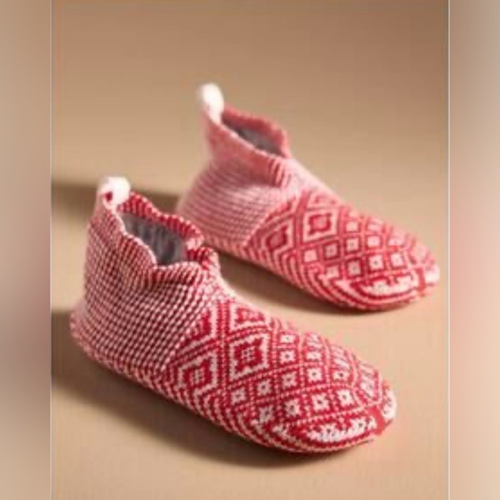 Bombas Diamond Fairisle Gripper Slippers Size Medium NEW